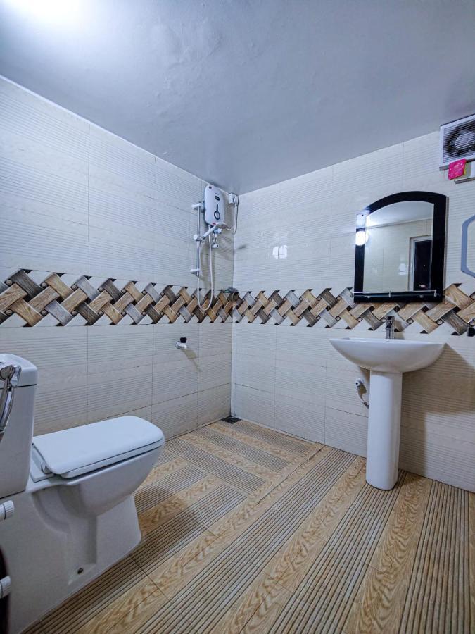 Kpl Holiday Homes Хатон Екстериор снимка